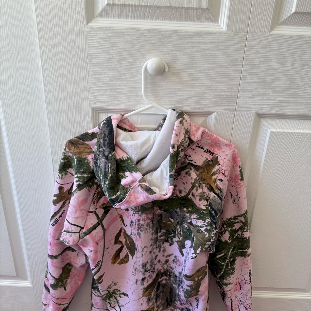 Cabela's Pink Camouflage Hoodie - Picture 5 of 6